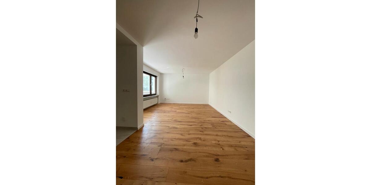 Erdgeschoßwohnung Ludwigsburg Hoheneck - 3 Zimmer, 74 m&sup2;, 1.550&euro; | Angebot:25641342