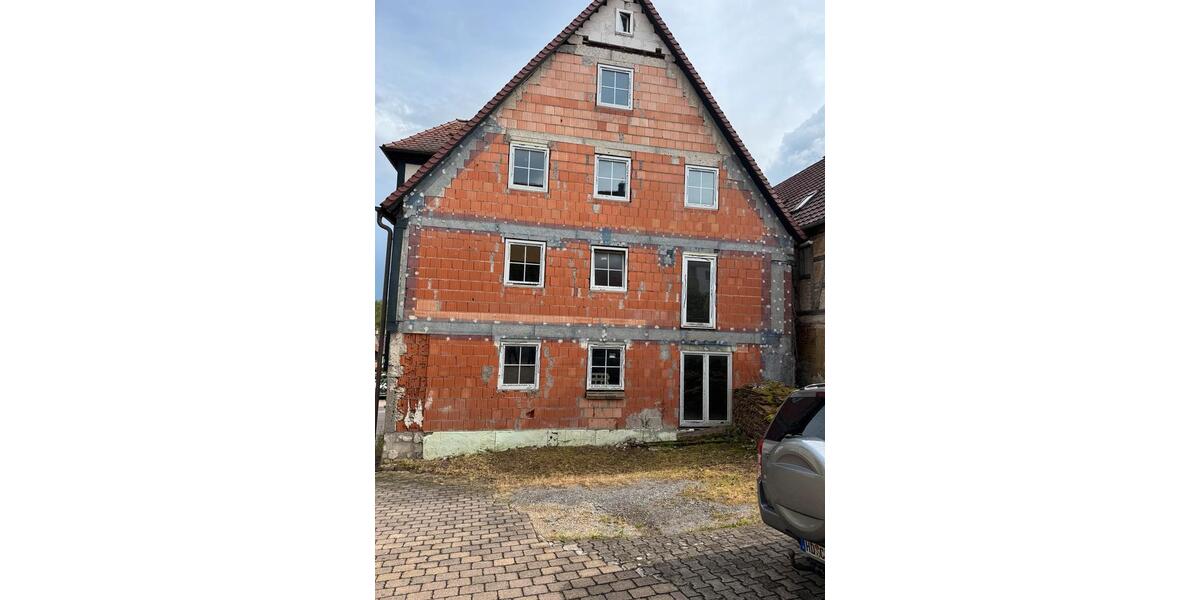 Mehrfamilienhaus, Wohnhaus Güglingen - 12 Zimmer, 285 m&sup2;, 189.000&euro; | Angebot:25105684