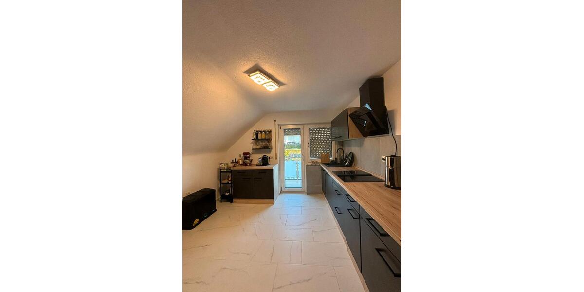 Dachgeschoßwohnung Neudenau - 3 Zimmer, 95 m&sup2;, 850&euro; | Angebot:25305297