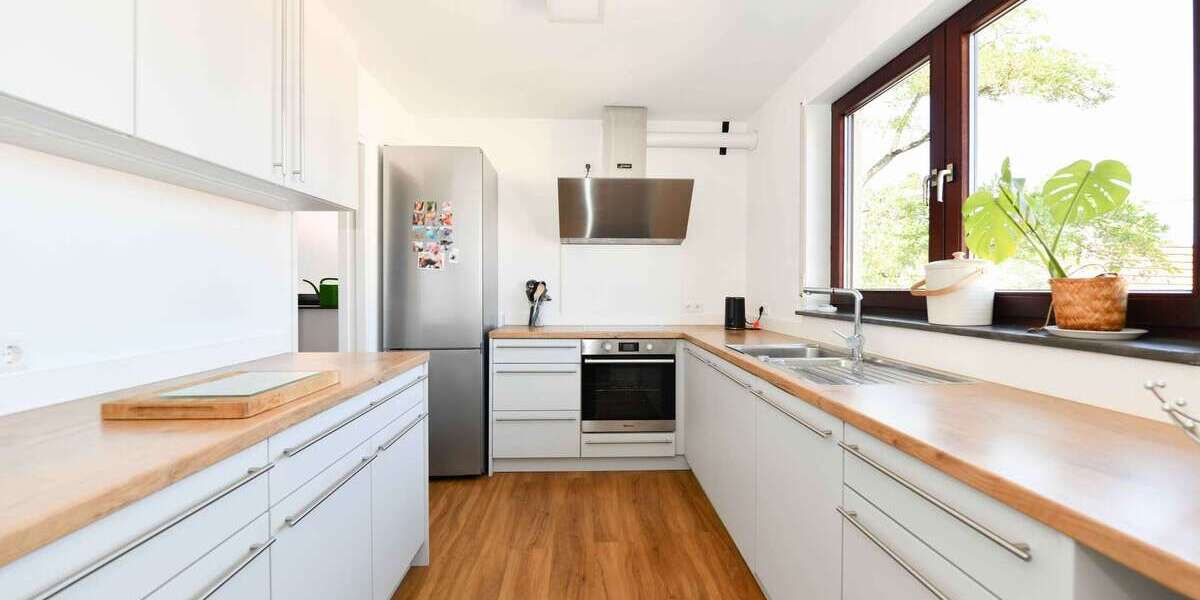 ImmoBillia: Großzügig. Zentral. Zuhause! - 4.5 Freiberg am Neckar | Angebot:27677196