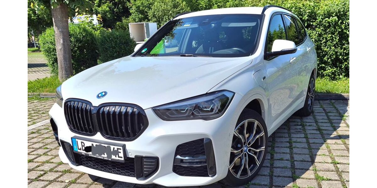 BMW X1 51.000 km 23.999 &euro; Bietigheim-Bissingen 74321