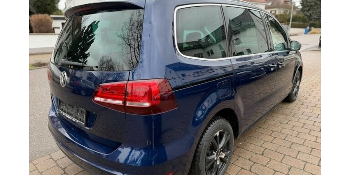 VW Sharan 2.0 TDI Comfortline BMT/Start-Stopp 212.000 km 12.990 &euro; Neckarsulm 74172