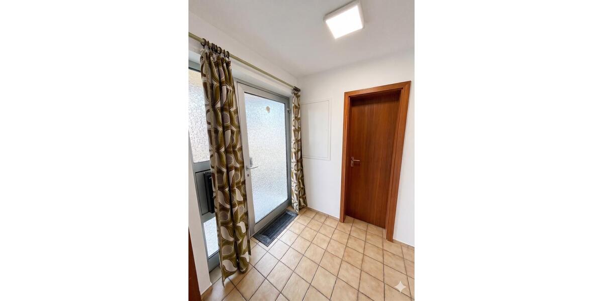 Einfamilienhaus Neckarsulm - 6 Zimmer, 155 m&sup2;, 1.850&euro; | Angebot:26211755