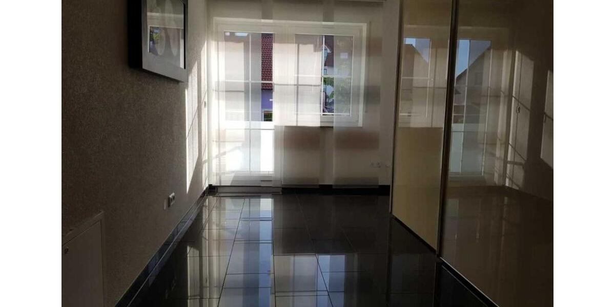 Doppelhaushälfte Bad Rappenau - 8 Zimmer, 213 m&sup2;, 530.000&euro; | Angebot:26830263