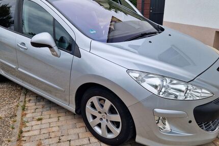 Peugeot 308 109.000 km 4.990 &euro; Sinsheim 74889
