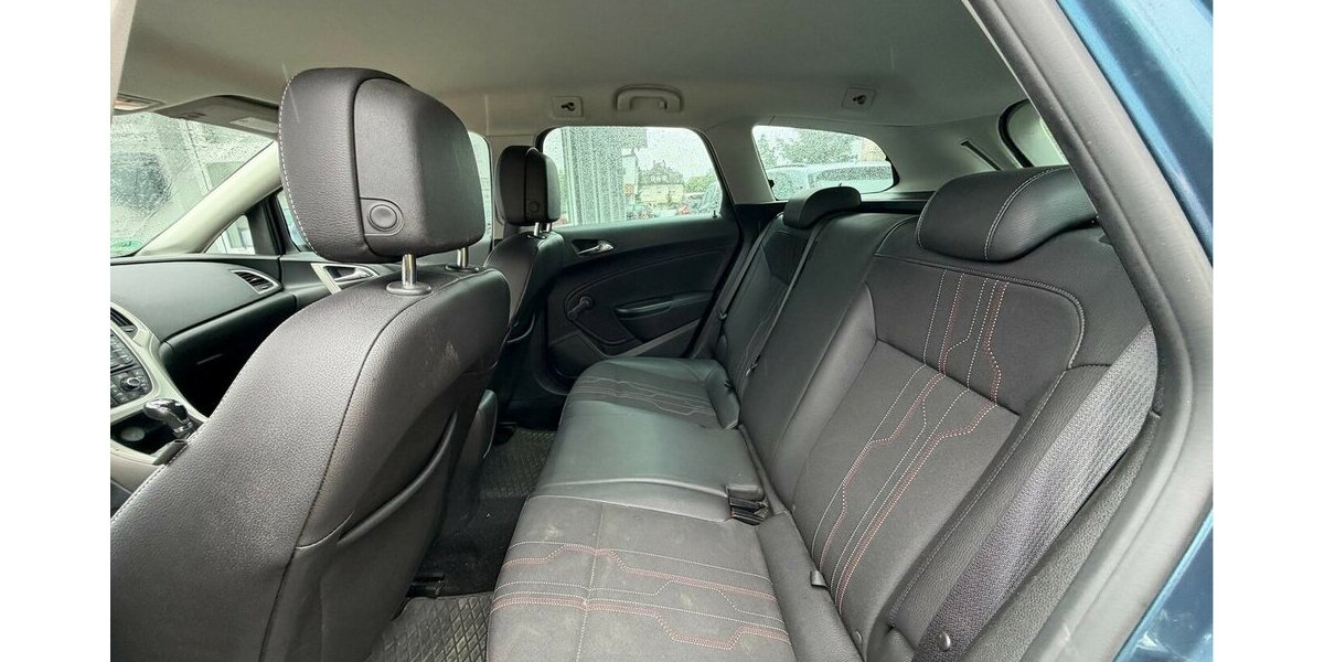 Opel Astra J 1.4 Turbo 150 Jahre 151.500 km 2.500 &euro; Neckarsulm 74172