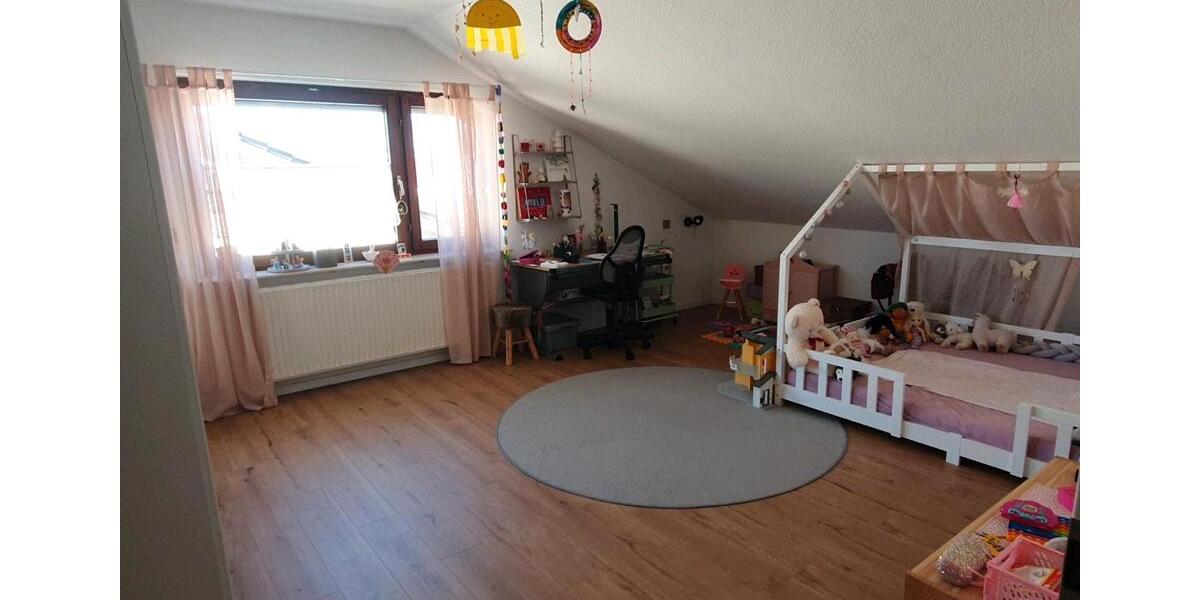Einfamilienhaus Massenbachhausen - 6 Zimmer, 220 m&sup2;, 675.000&euro; | Angebot:27112634