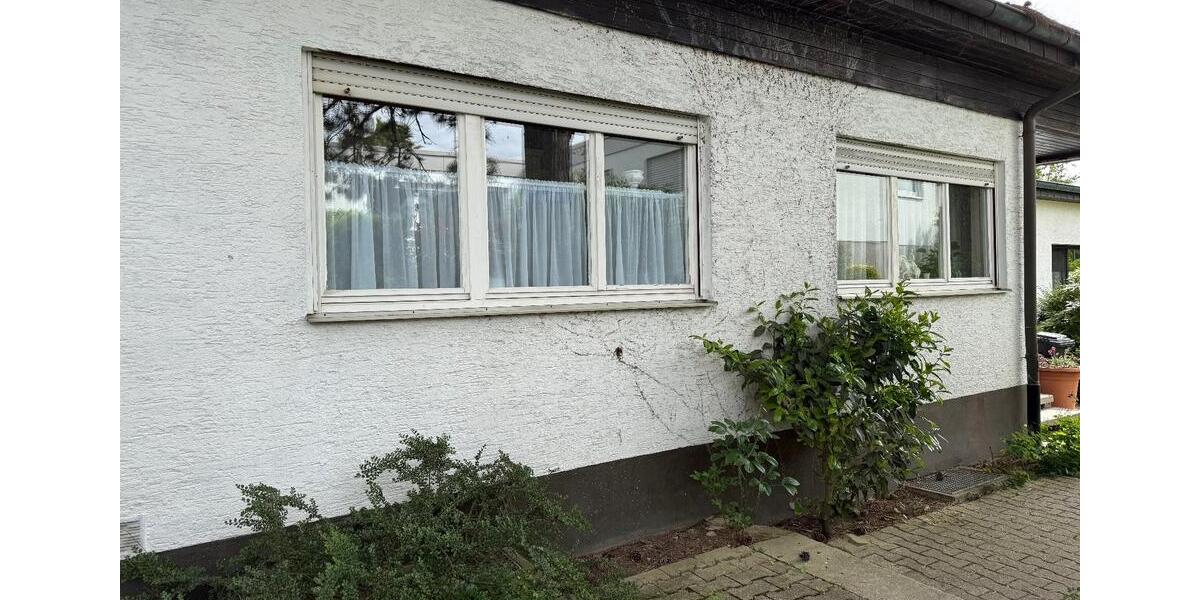 Reihenhaus Mosbach - 5 Zimmer, 120 m&sup2;, 250.000&euro; | Angebot:26645543