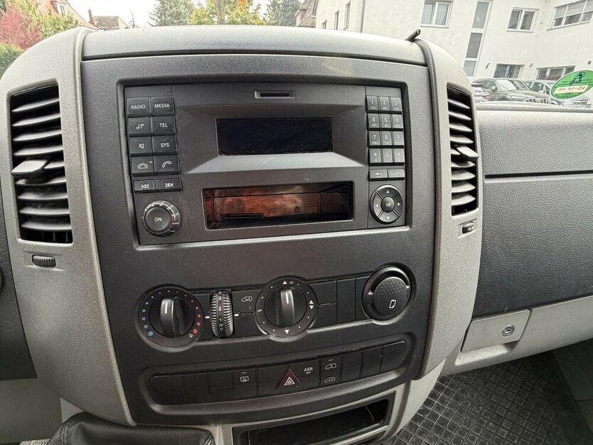 Mercedes-Benz Sprinter II Kasten 316 CDI 189.000 km 11.990 € Neckarsulm 74172
