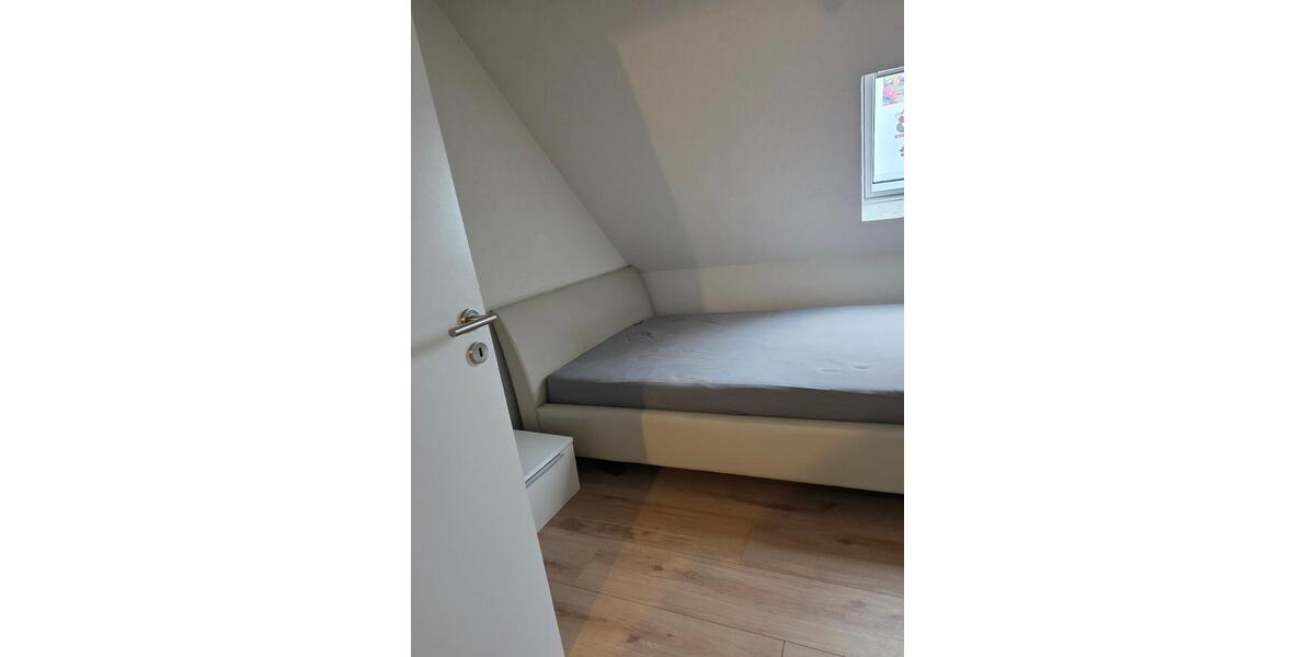 Dachgeschoßwohnung Heilbronn Böckingen - 2 Zimmer, 47 m&sup2;, 650&euro; | Angebot:25710218