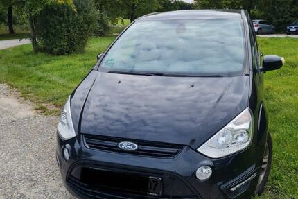 Ford S-Max 132.000 km 8.500 € Michelfeld 74545