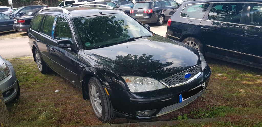 Ford Mondeo 224.000 km 3.499 &euro; Großbottwar 71723