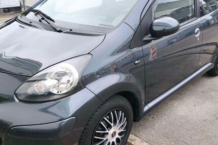 Toyota Aygo (X) 130.000 km 2.600 € Heilbronn 74074