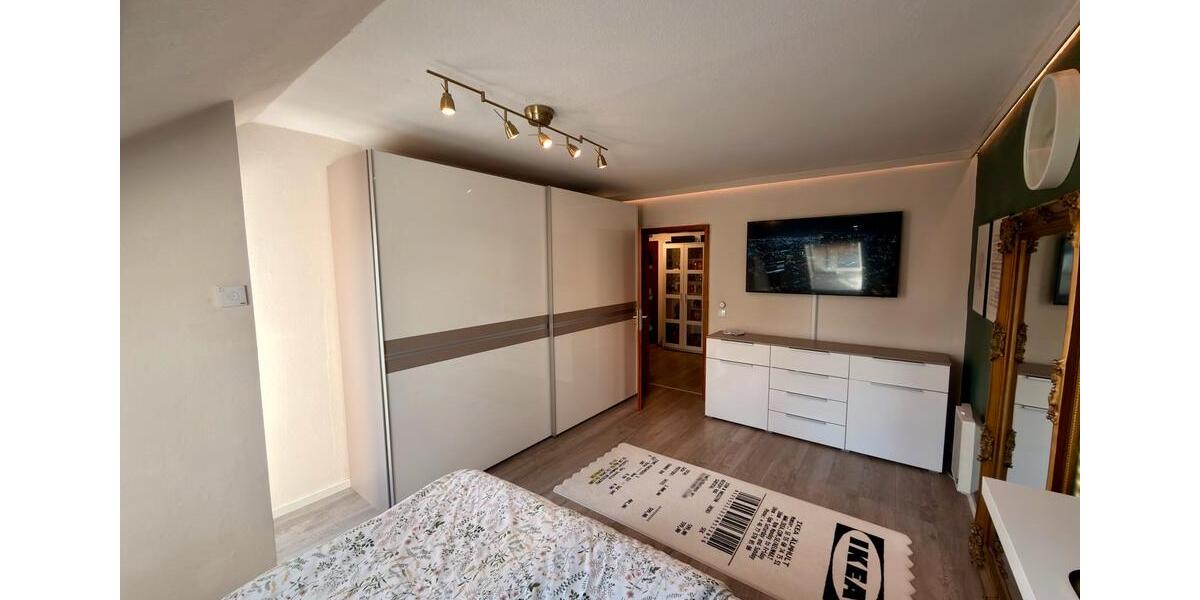 Dachgeschoßwohnung Öhringen - 2 Zimmer, 64 m&sup2;, 199.000&euro; | Angebot:26960676
