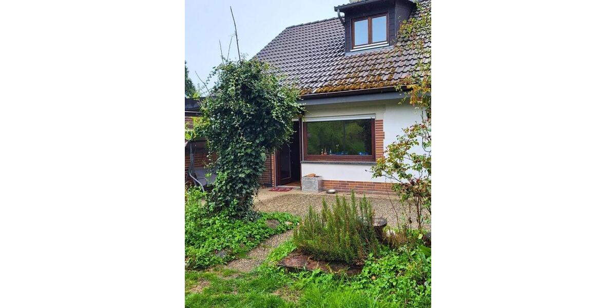 Etagenwohnung Sinsheim - 6 Zimmer, 190 m&sup2;, 1.300&euro; | Angebot:26566841