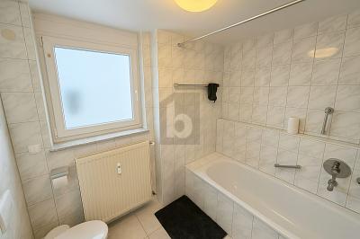 PERFEKTER SCHNITT IN EINEM SEHR GEPFLEGTEN HAUS - Etagenwohnung Markgröningen | Angebot:25420112