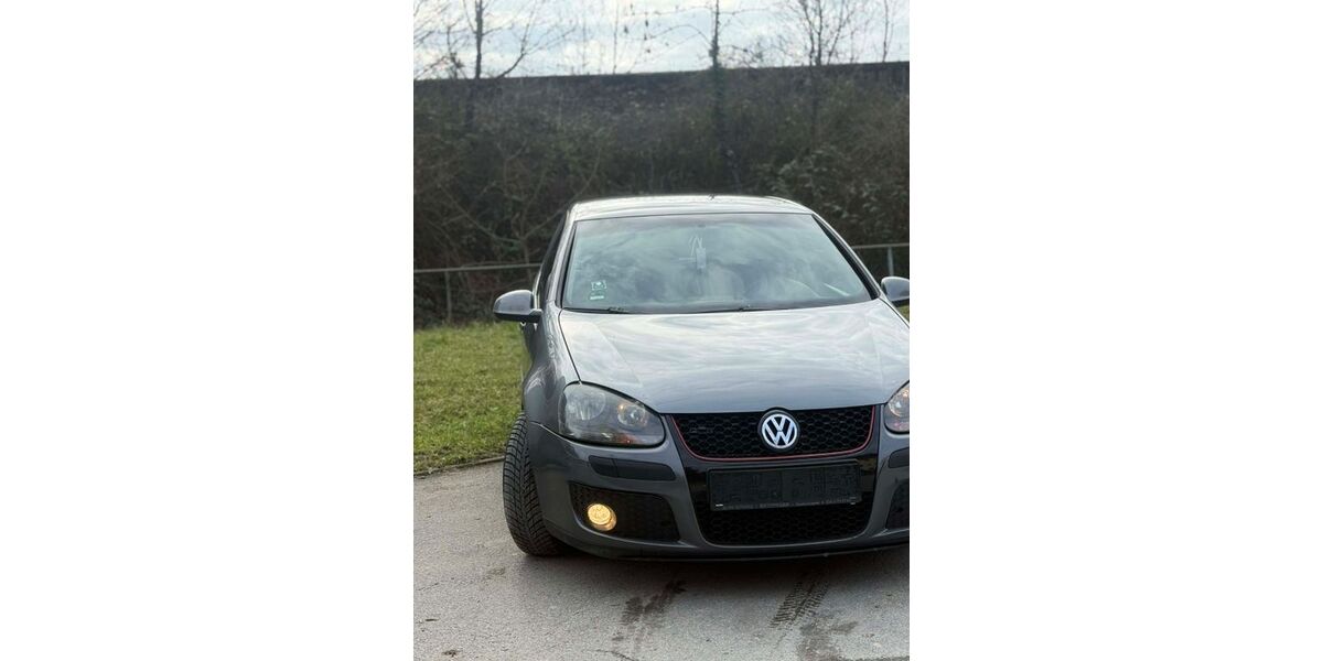 VW Golf 272.000 km 1.800 &euro; Gundelsheim 74831