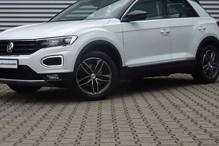 VW T-Roc 49.803 km 26.155 € Bietigheim-Bissingen 74321