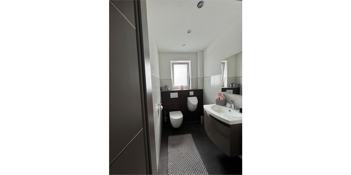 Doppelhaushälfte Brackenheim - 4.5 Zimmer, 145 m&sup2;, 750.000&euro; | Angebot:19758688