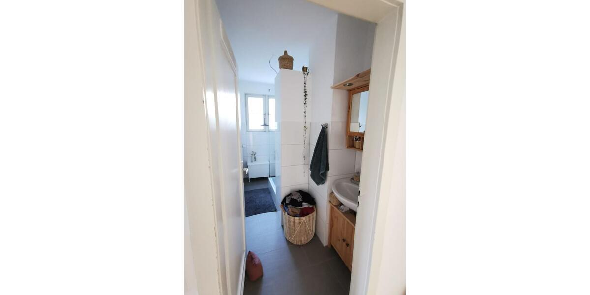 Erdgeschoßwohnung Asperg - 2.5 Zimmer, 72 m&sup2;, 990&euro; | Angebot:25341248