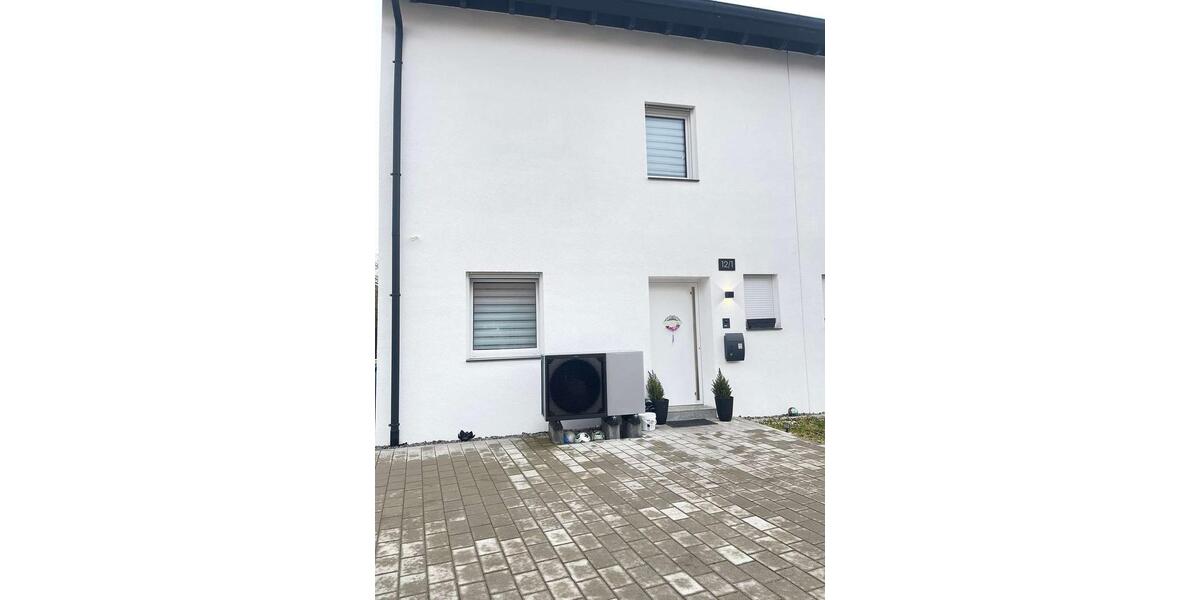 Doppelhaushälfte Kirchardt - 4.5 Zimmer, 130 m&sup2;, 1.650&euro; | Angebot:24715119