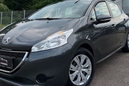 Peugeot 208 156.000 km 3.999 &euro; Sinsheim 74889