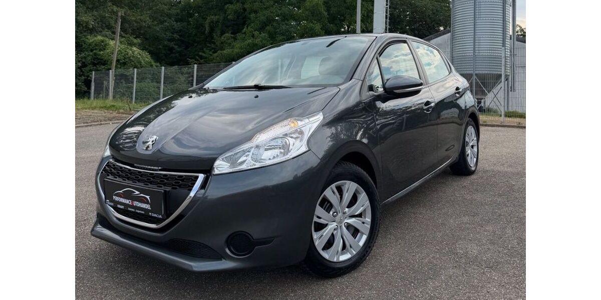 Peugeot 208 156.000 km 3.999 &euro; Sinsheim 74889