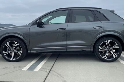 Audi Q3 15.000 km 49.900 &euro; Obersulm 74182