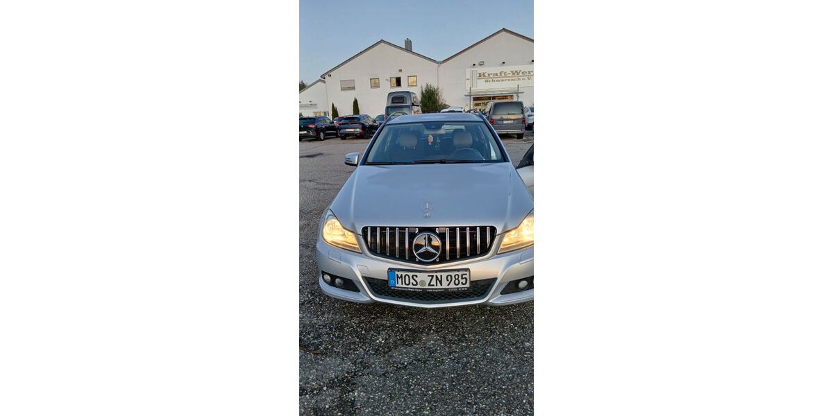 Mercedes-Benz C 200 248.000 km 4.900 &euro; Aglasterhausen 74858