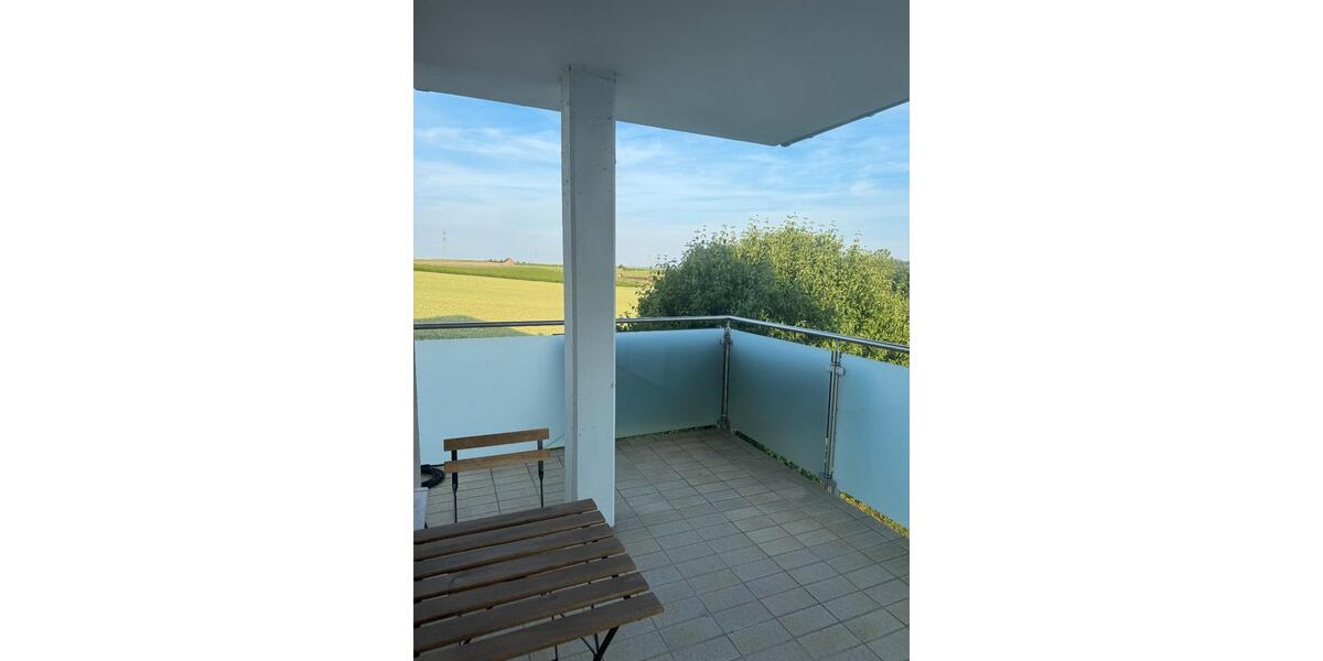 Hochparterre Brackenheim - 3.5 Zimmer, 84 m&sup2;, 320.000&euro; | Angebot:26337452