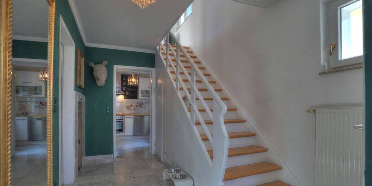 Einfamilienhaus Heilbronn Sontheim - 8 Zimmer, 156 m&sup2;, 745.000&euro; | Angebot:26139947