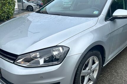 VW Golf 130.000 km 8.990 &euro; Freiberg am Neckar 71691