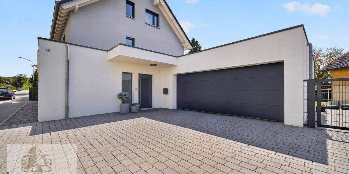 Einfamilienhaus Gundelsheim - 6 Zimmer, 245 m&sup2;, 949.000&euro; | Angebot:26695748