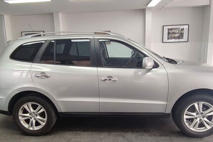 Hyundai SANTA FE 200.000 km 6.490 &euro; Asperg/Ludwigsburg bei Stuttgart 71679