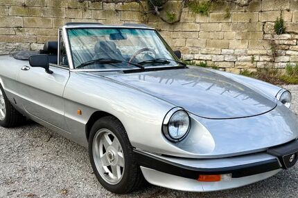 Alfa Romeo Spider 89.434 km 19.850 &euro; Walheim 74399