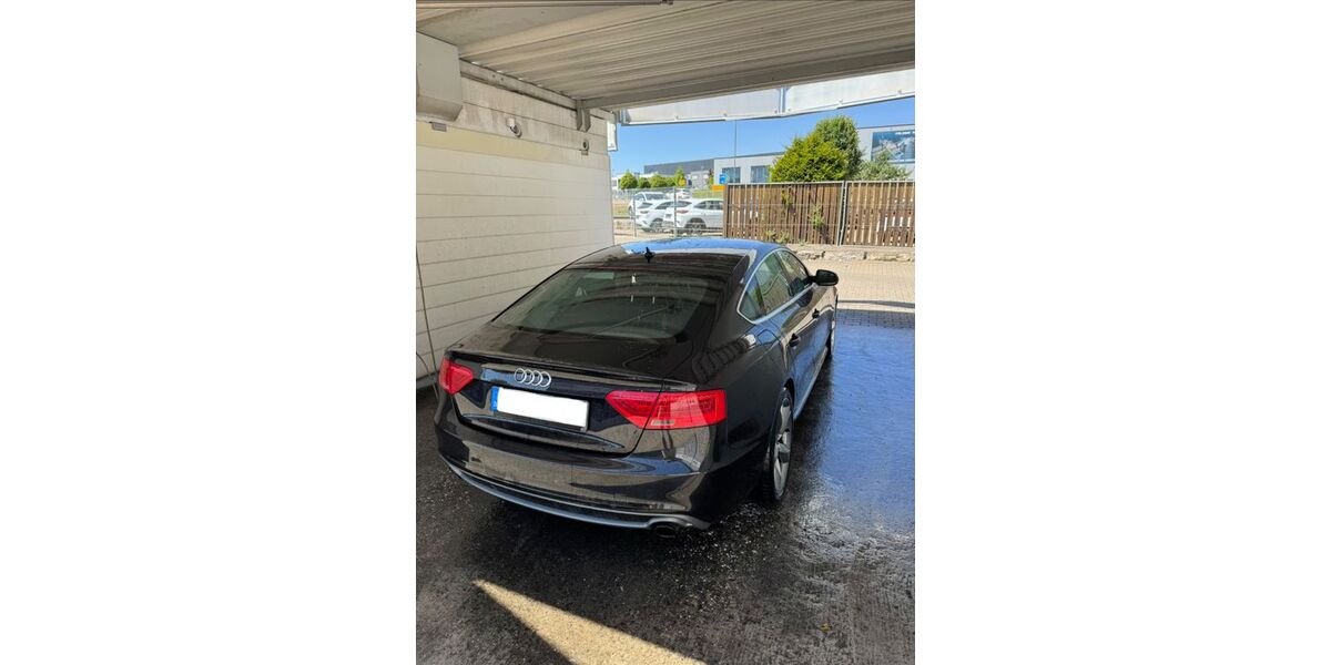 Audi A5 130.000 km 12.000 &euro; Walheim 74399