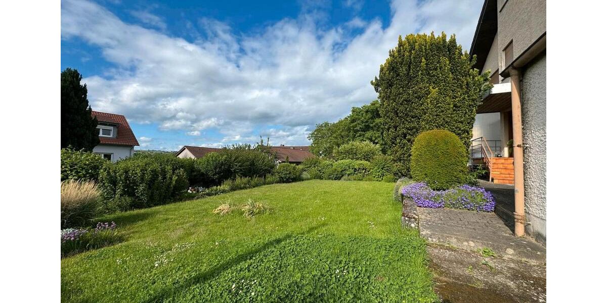 Erdgeschoßwohnung Oedheim - 4 Zimmer, 110 m&sup2;, 1.300&euro; | Angebot:24732662