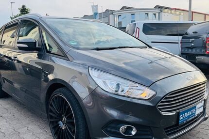 Ford S-Max 106.250 km 14.970 &euro; Bad Rappenau 74906