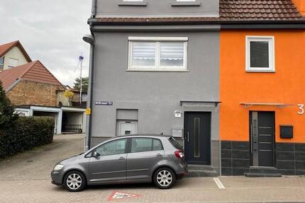 Haus Nordheim - 4 Zimmer, 75 m&sup2;, 1.400&euro; | Angebot:25894765