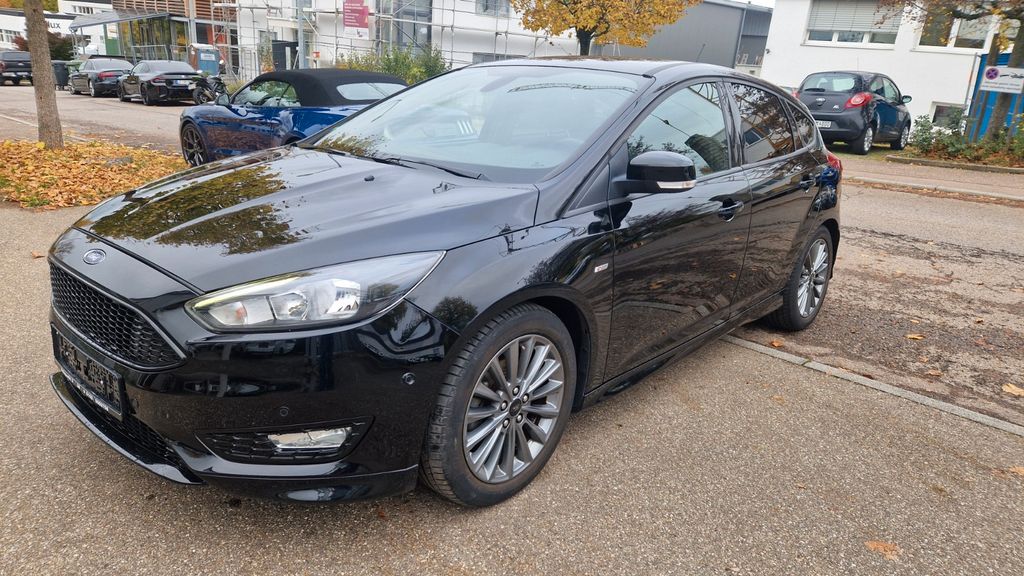 Ford Focus 50.000 km 10.900 &euro; Ludwigsburg 71634