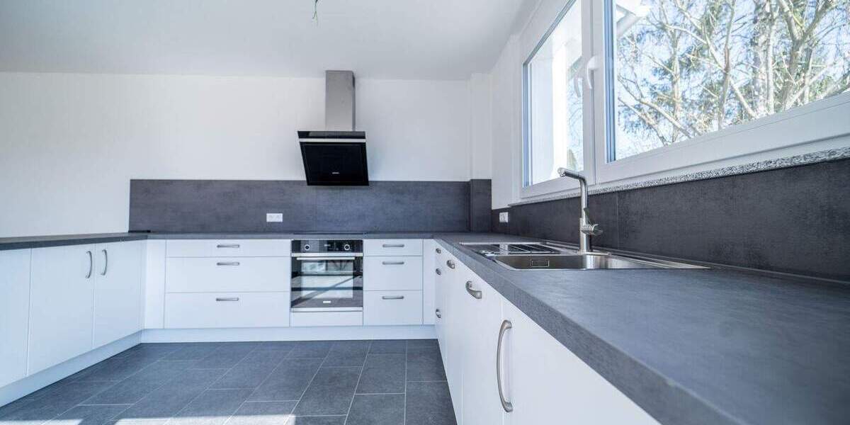 Etagenwohnung Abstatt - 4 Zimmer, 129 m&sup2;, 1.750&euro; | Angebot:24516970