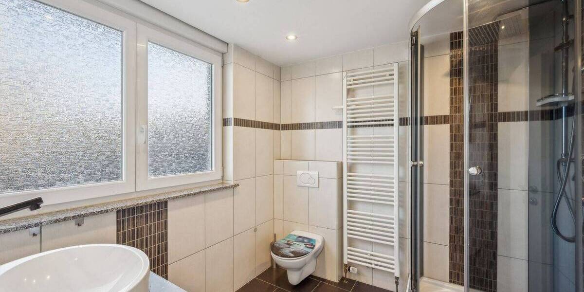 Mehrfamilienhaus, Wohnhaus Sersheim - 4 Zimmer, 100 m&sup2;, 319.000&euro; | Angebot:26863334