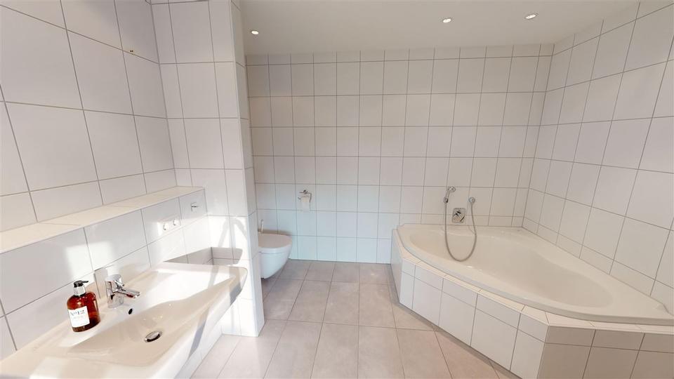 Ab sofort bezugsfreies Traum-Penthouse im Zentrum von Sinsheim 2 zimmer