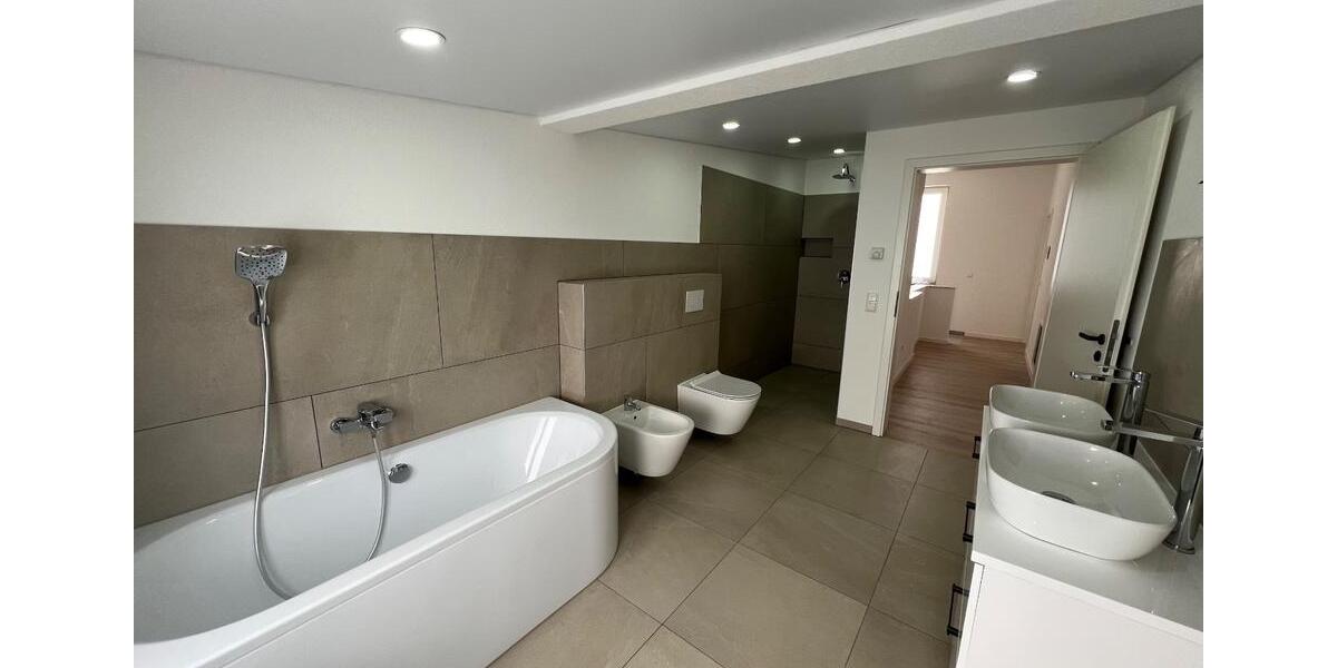 Doppelhaushälfte Forchtenberg - 5.5 Zimmer, 144 m&sup2;, 1.850&euro; | Angebot:25932099