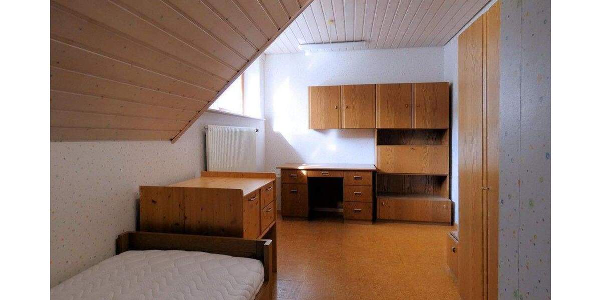 Etagenwohnung Heilbronn Biberach Biberach - 4 Zimmer, 137 m&sup2;, 1.100&euro; | Angebot:25278319
