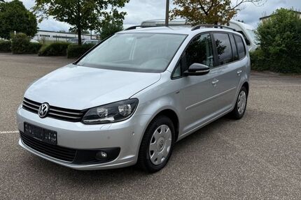 VW Touran 225.420 km 7.490 &euro; Öhringen 74613