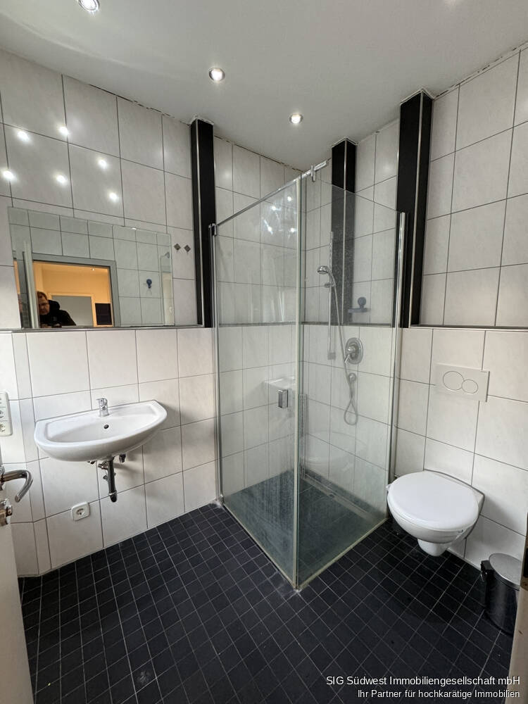 ** Eine zwei Zimmer Wohnung mit Einbauküche mitten in Heilbronn Zentrum ab sofort zu vermieten**
