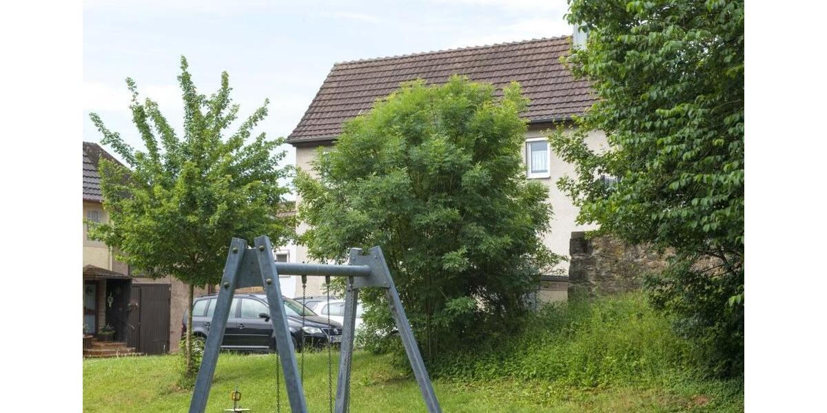Einfamilienhaus Gundelsheim - 6 Zimmer, 130 m&sup2;, 320.000&euro; | Angebot:26763005