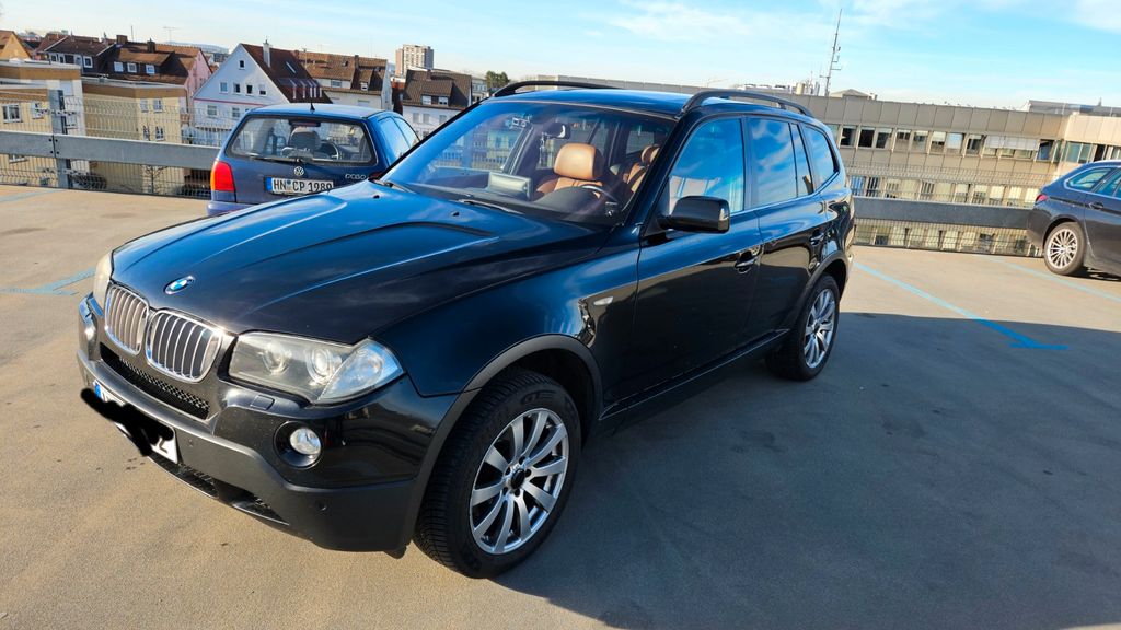 BMW X3 330.000 km 5.000 &euro; Heilbronn 74080