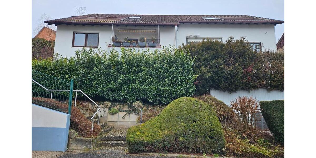 Etagenwohnung Sachsenheim - 3 Zimmer, 75 m&sup2;, 275.000&euro; | Angebot:24851897